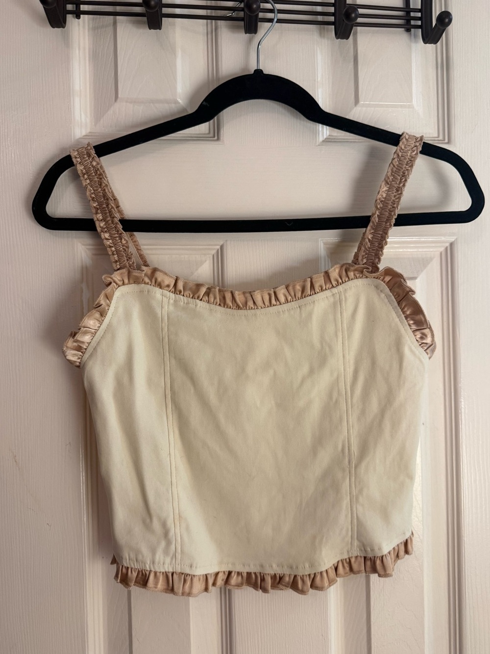 L'Abeye Cream Ruffle Trim Tank Top
